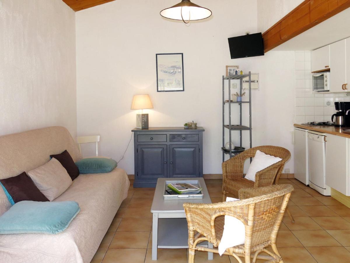 Holiday Home La Touche - Idr122 By Interhome La Flotte Exterior photo